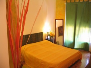 Bedroom at Bed and Breakfast Bio - Rome, Italy Cheerful bedroom at Bed and Breakfast Bio in Rome, Italy