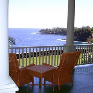 Pohakumanu Bay from Palms Cliff House - Hamakua Coast, Big Island of Hawaii Pohakumanu Bay from Palms Cliff House on the Hamakua Coast, Big Island of Hawaii