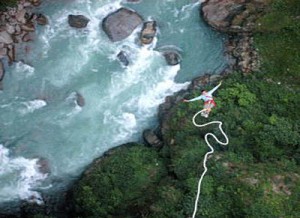 Bungee jumper, The Last Resort in Nepal